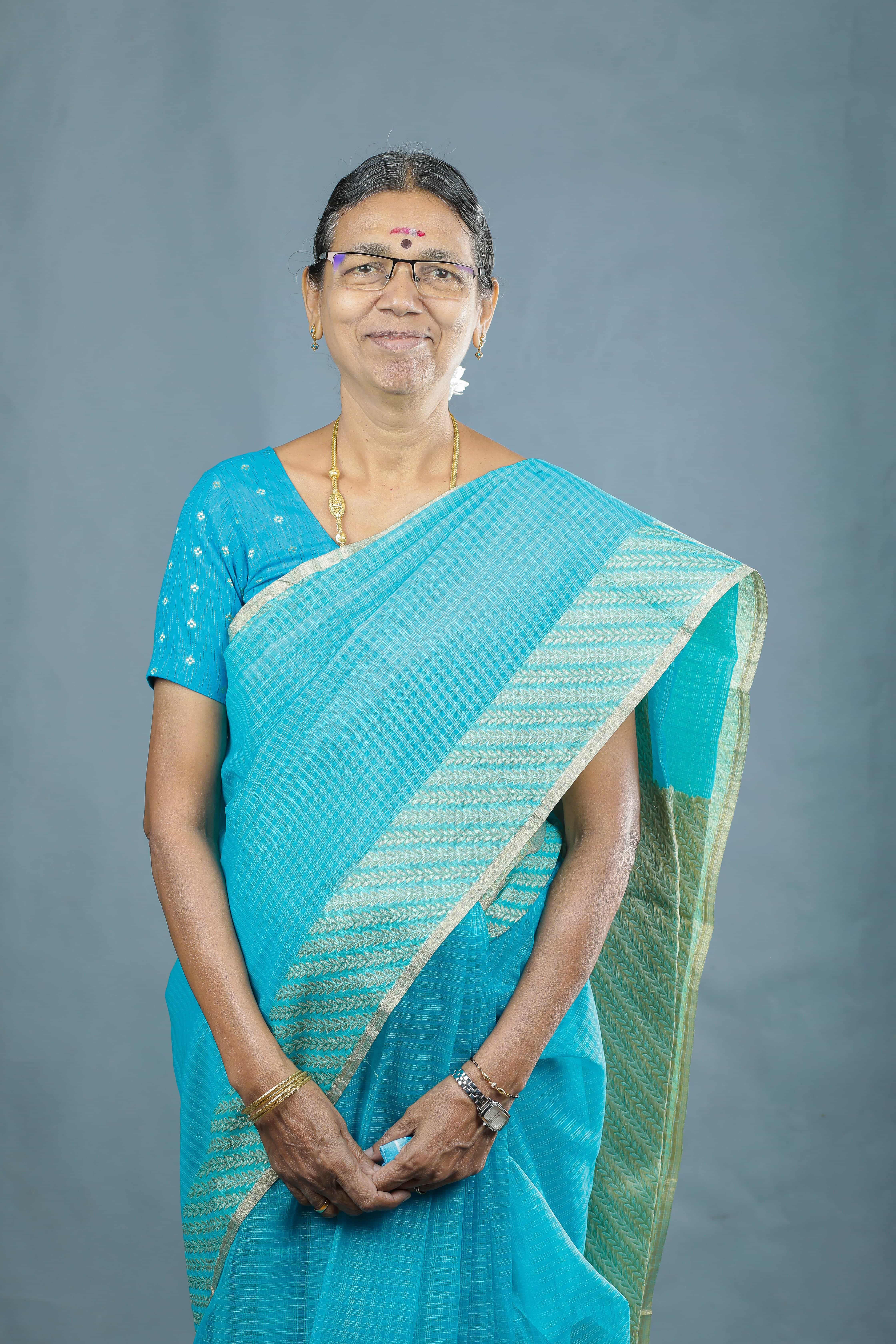 Dr.P.Velmani